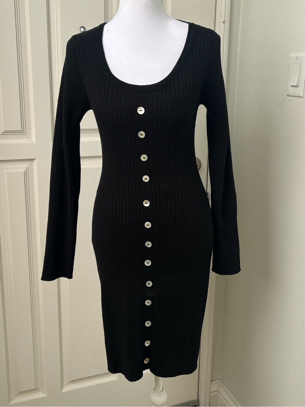Bö​hme Black Ribbed Knit Button Front Midi Dress Size Large